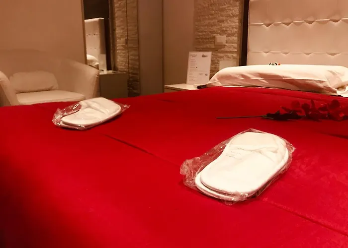 Royal Rooms